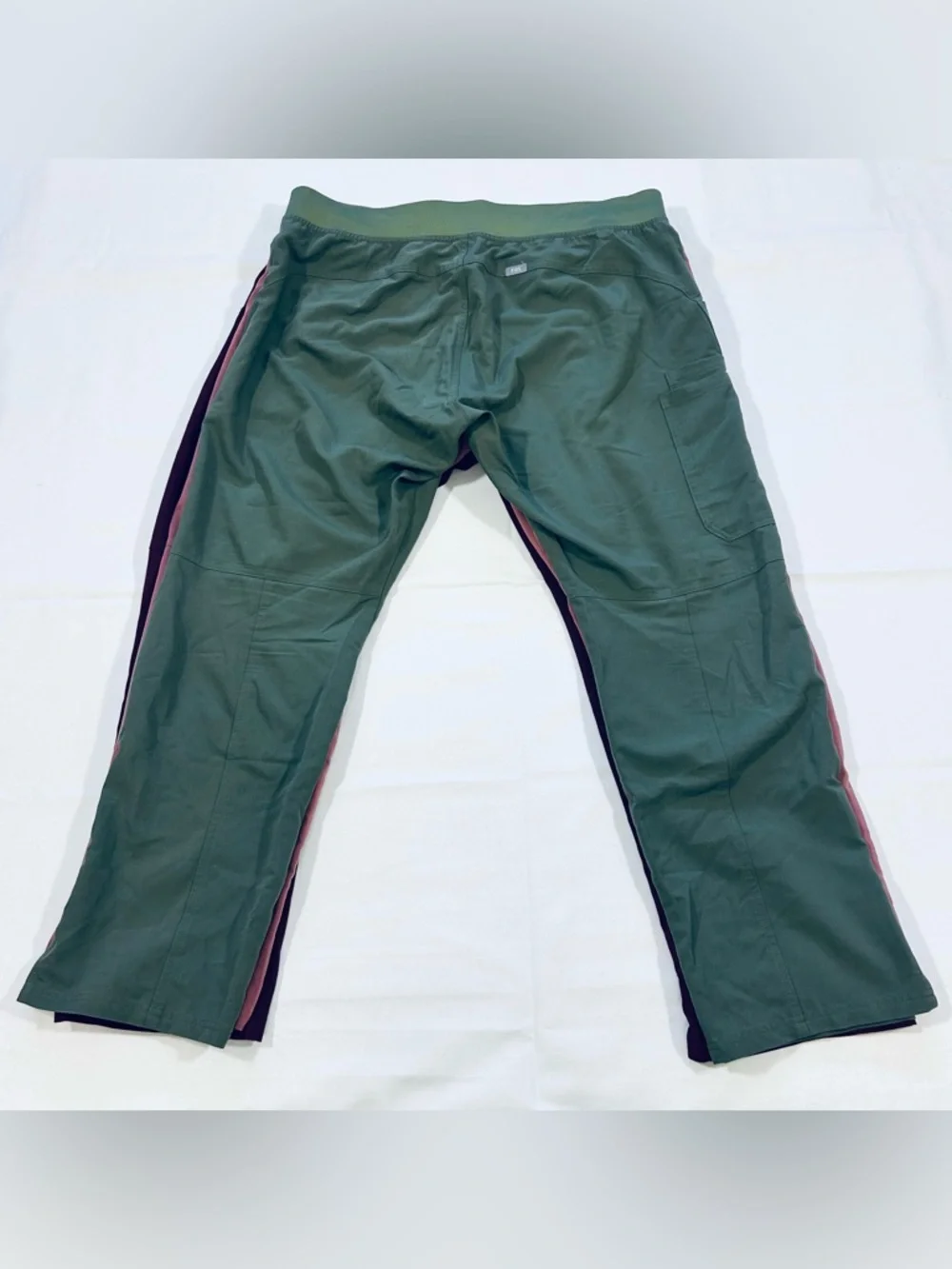 3 Figs Women’s XL Kade Cargo Scrub Pants Nurse Pink Green Maroon Straight Leg - Picture 4 of 6